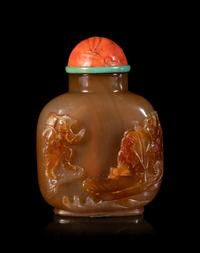 A Carved Agate Snuff Bottle