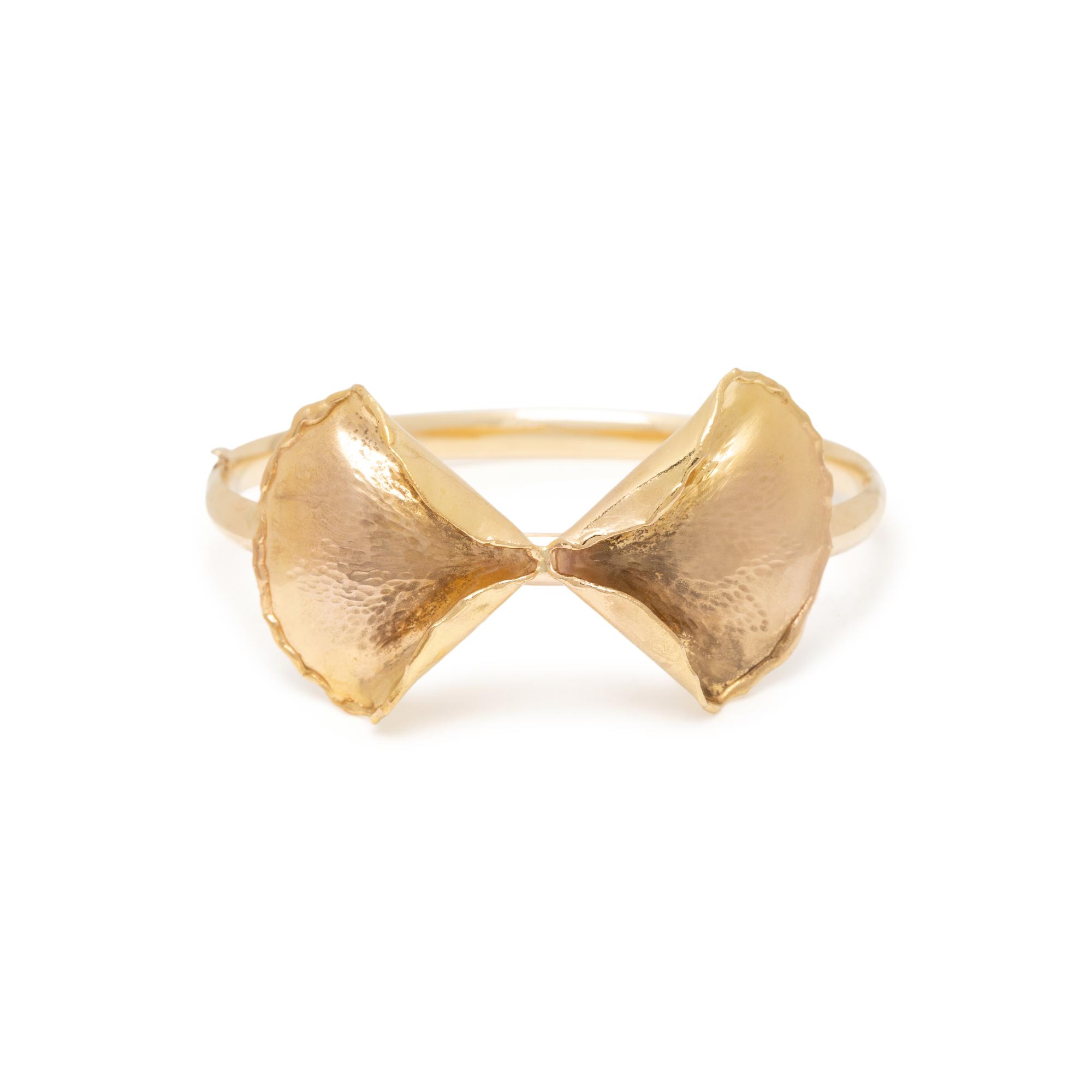 YELLOW GOLD PETAL BRACELET