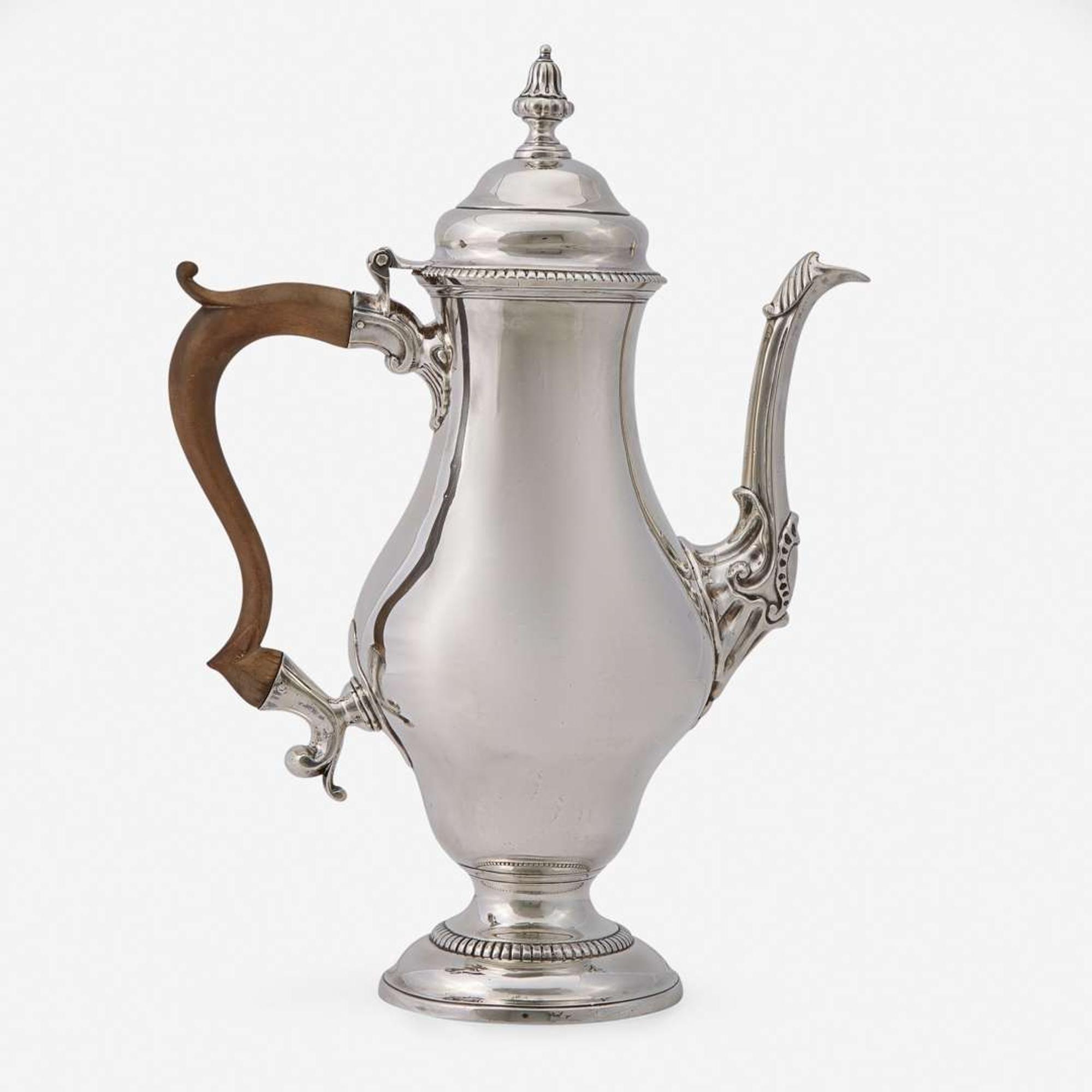 A silver coffeepot William Hollingshead (1728-1808), Philadelphia, PA, circa 1770