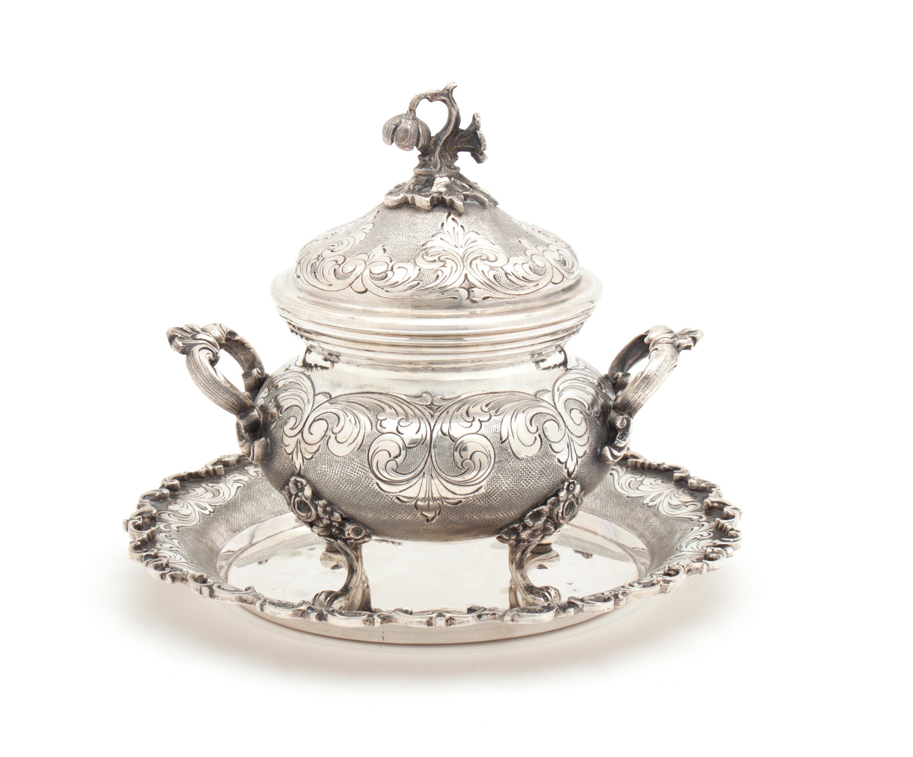 An Italian Silver Covered Vessel and Underplate Width of first over handles 6 inches. — 20TH CENTURY