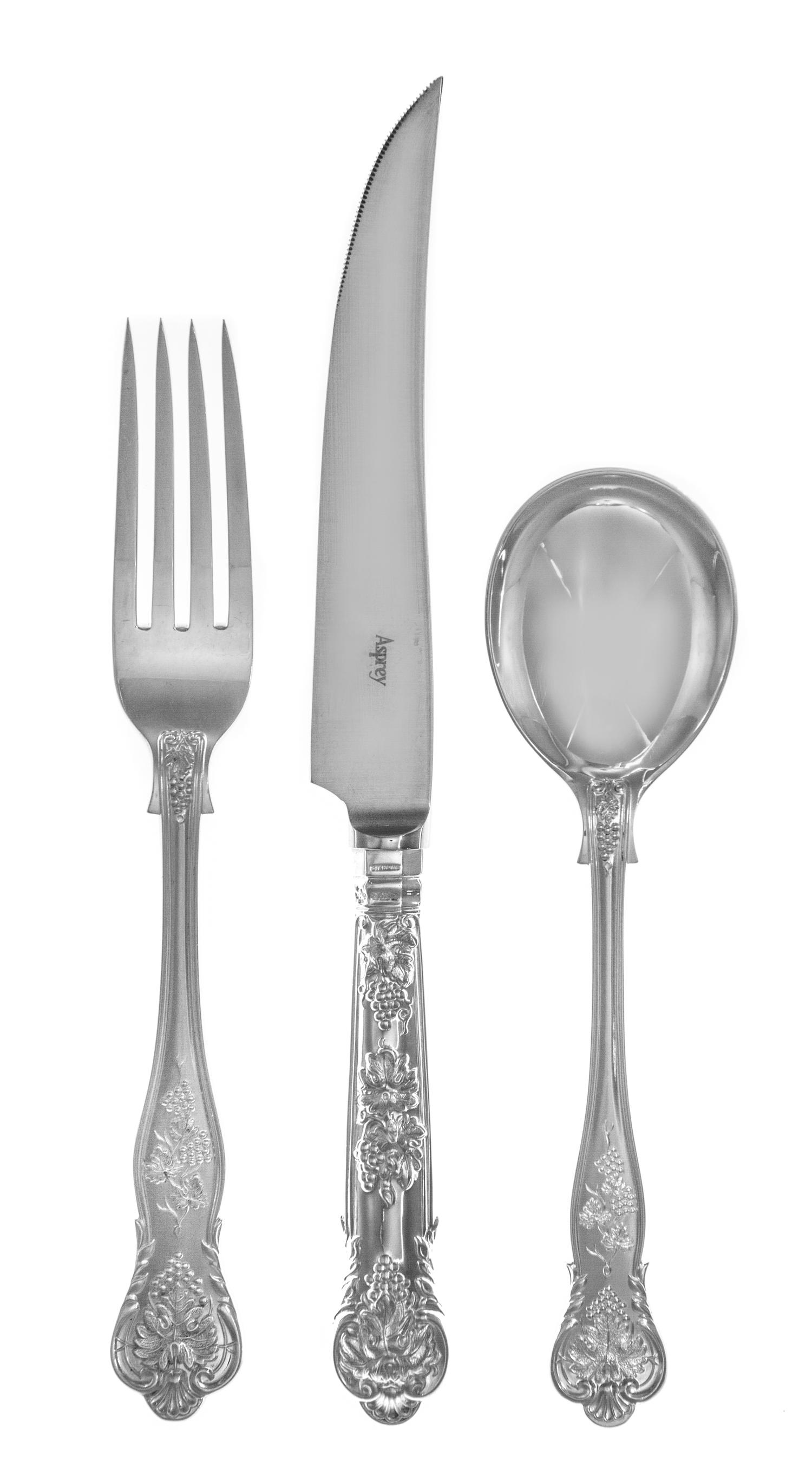 An Elizabeth II Silver Flatware Service, Asprey & Co., London, 1993, Bright Vine pattern, comprising: 12 dinner knives 12 steak knives