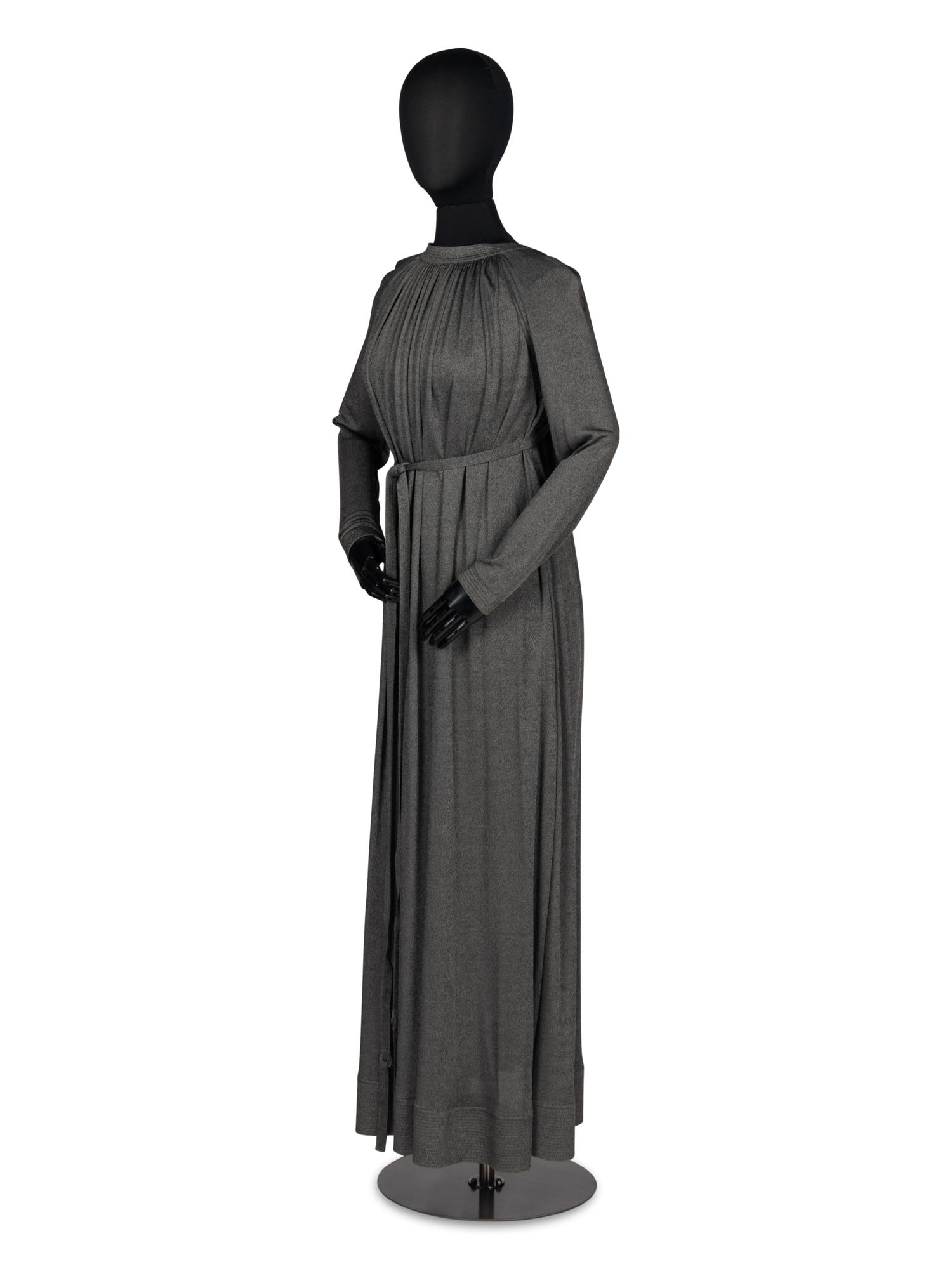 Geoffrey Beene Gown