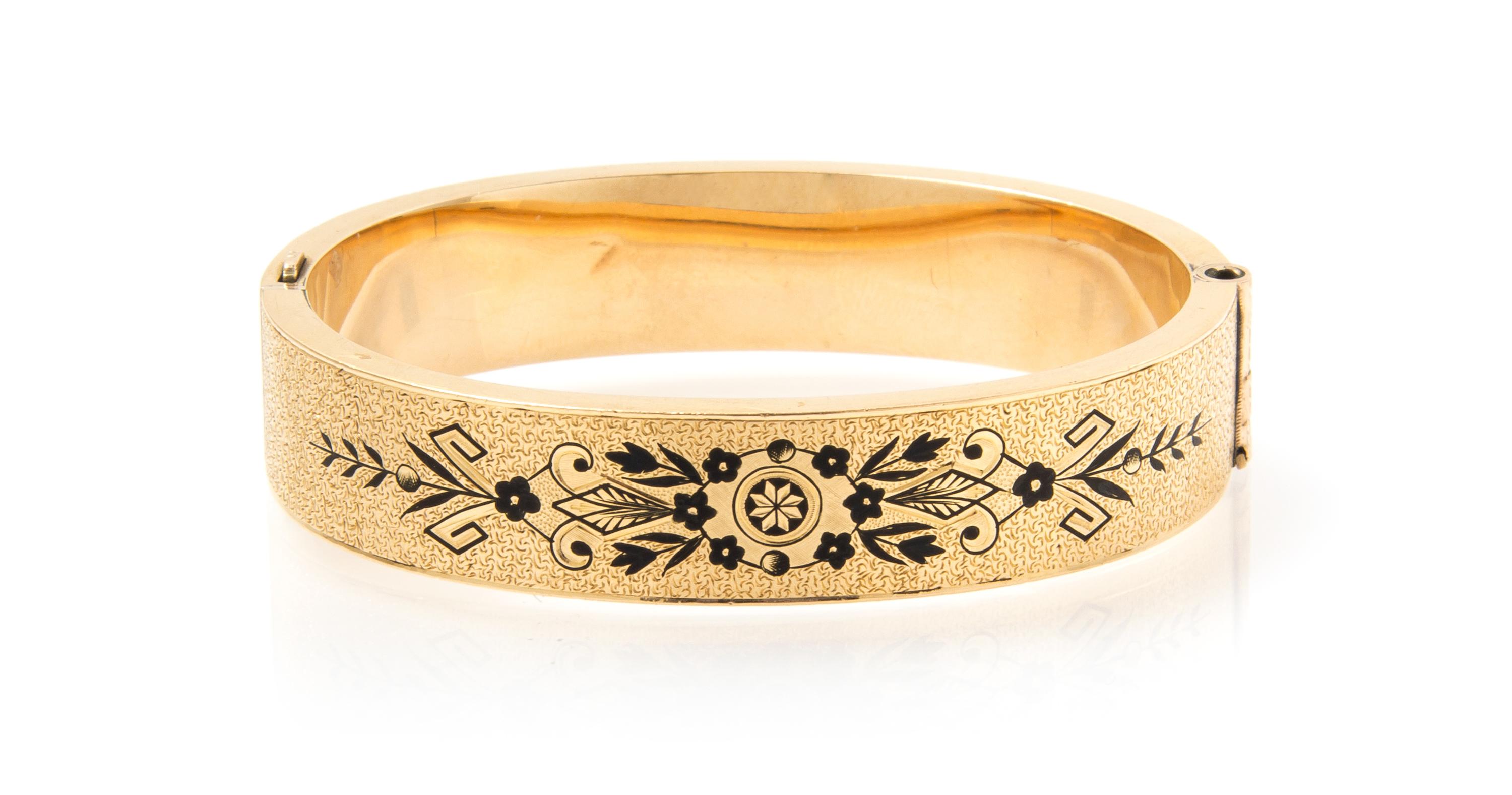 A Yellow Gold and Enamel Bangle Bracelet, 12.50 dwts.