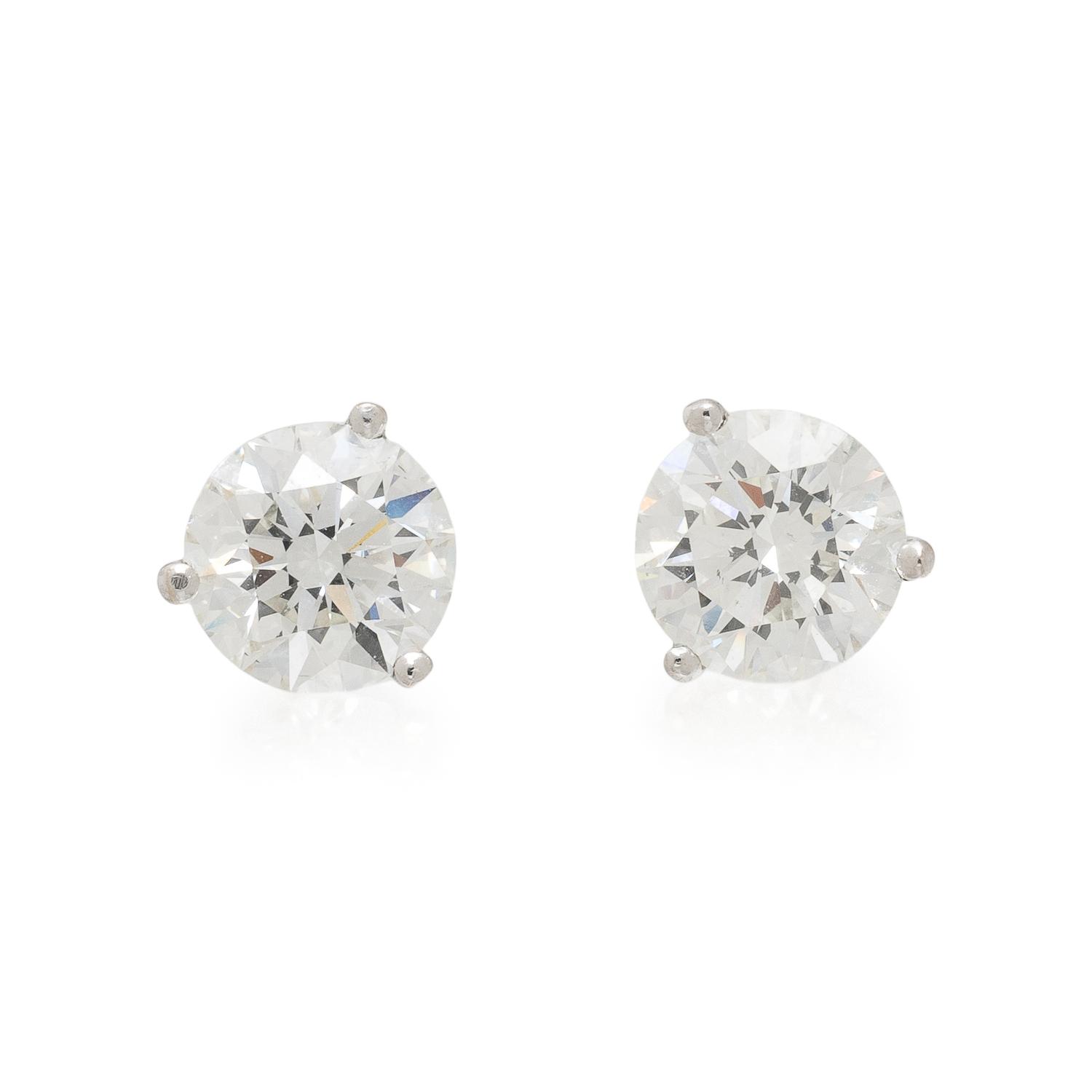 DIAMOND STUD EARRINGS