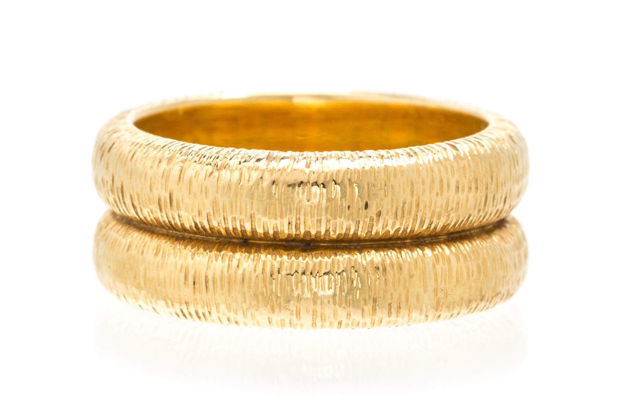 An 18 Karat Yellow Gold Ring, Potter Mellen, 9.40 dwts.