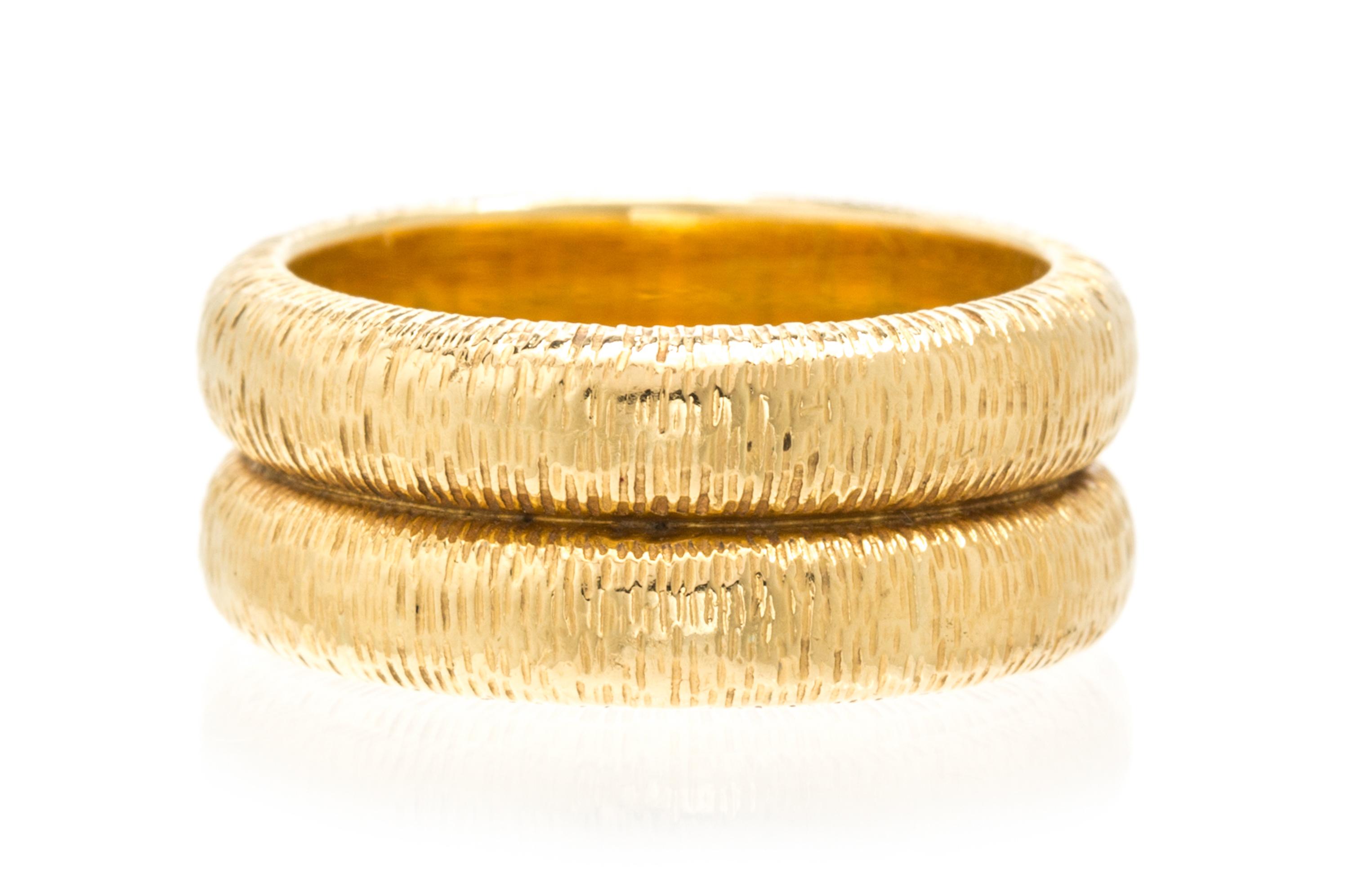 An 18 Karat Yellow Gold Ring, Potter Mellen, 9.40 dwts.