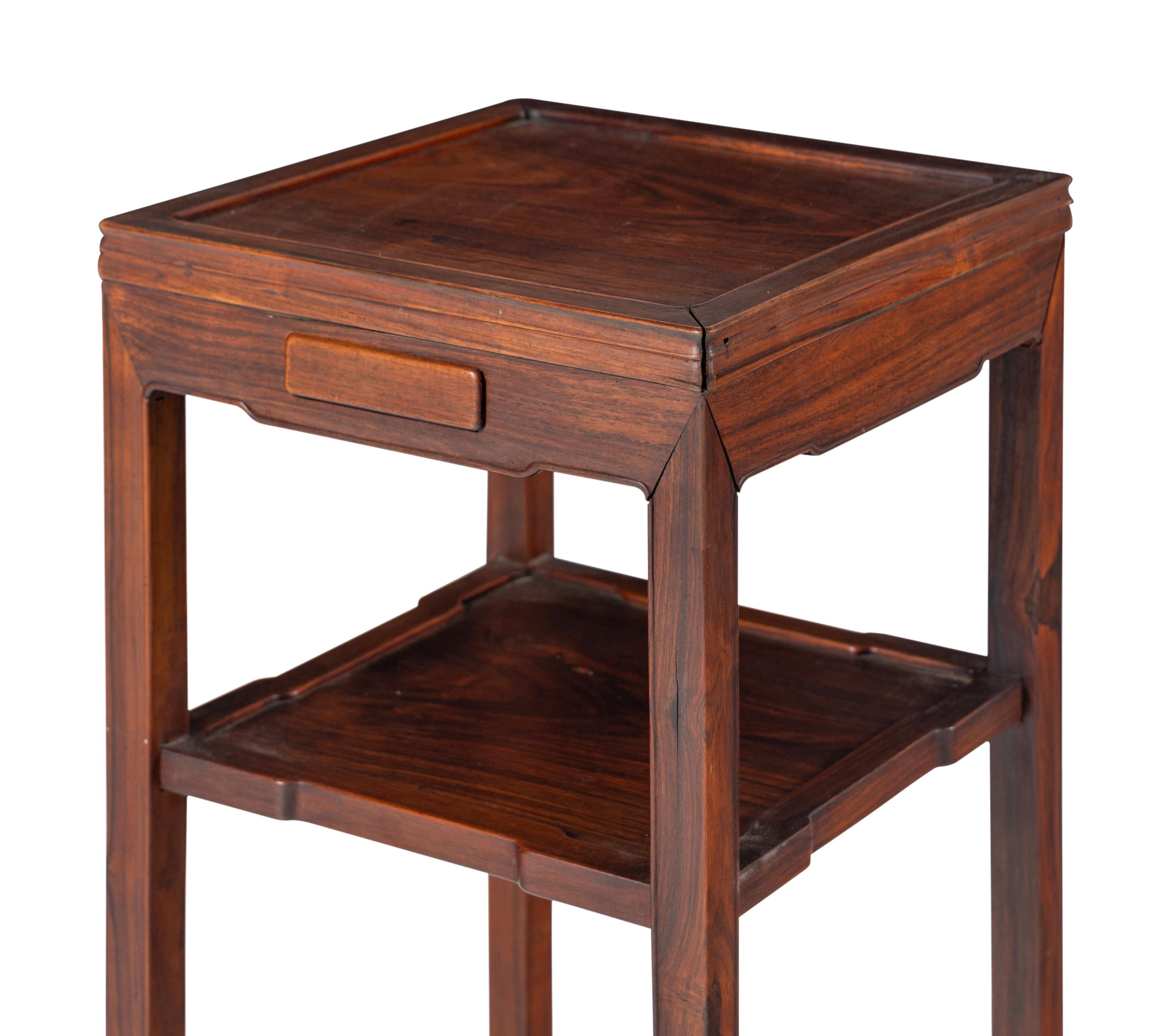 A Chinese Carved Hardwood Incense Stand, Late Qing Dynasty — 清晚期 硬木邊幾
