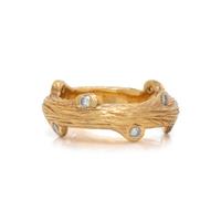 YELLOW GOLD AND DIAMOND RING