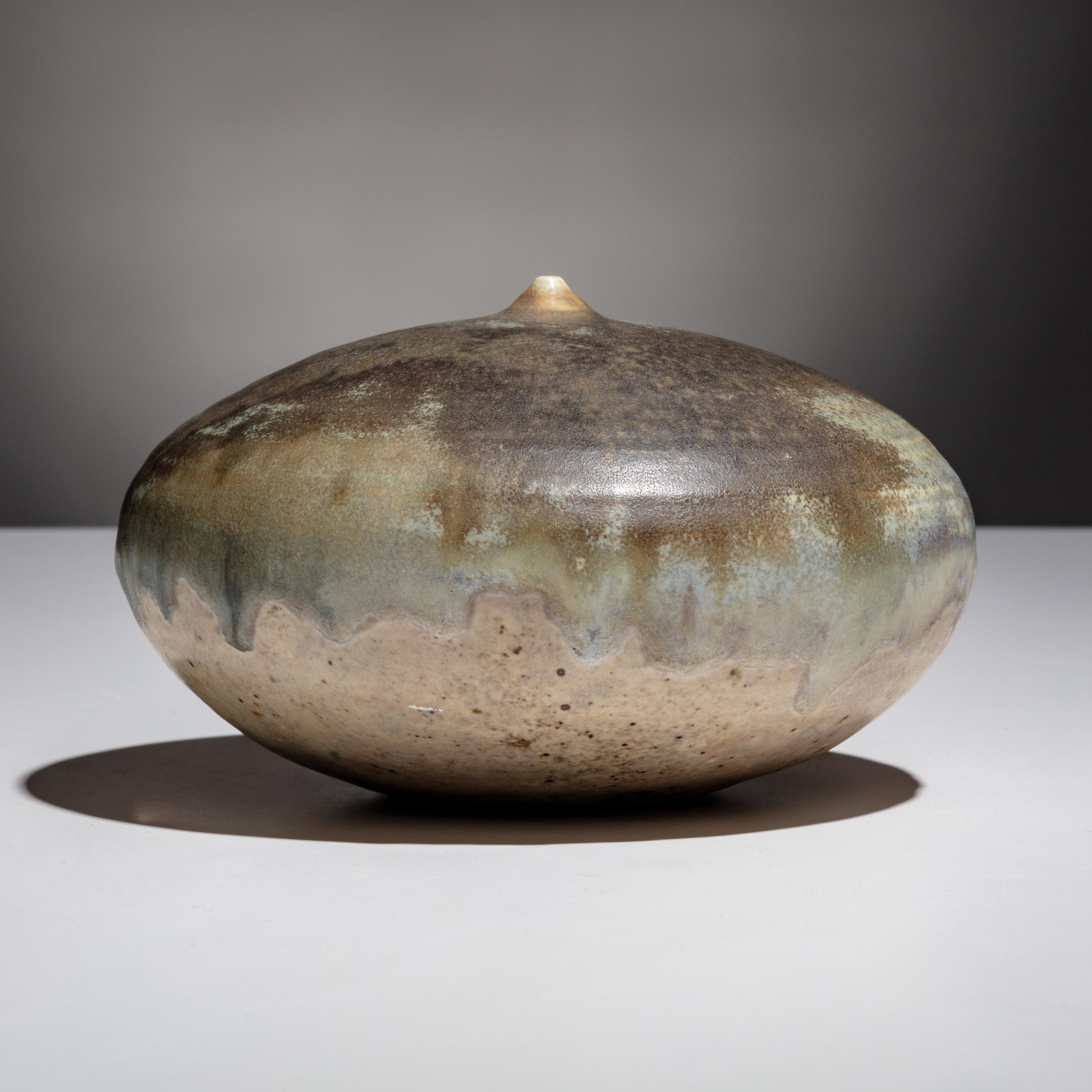 Toshiko Takaezu (American, 1922–2011) — Closed Form with Rattle