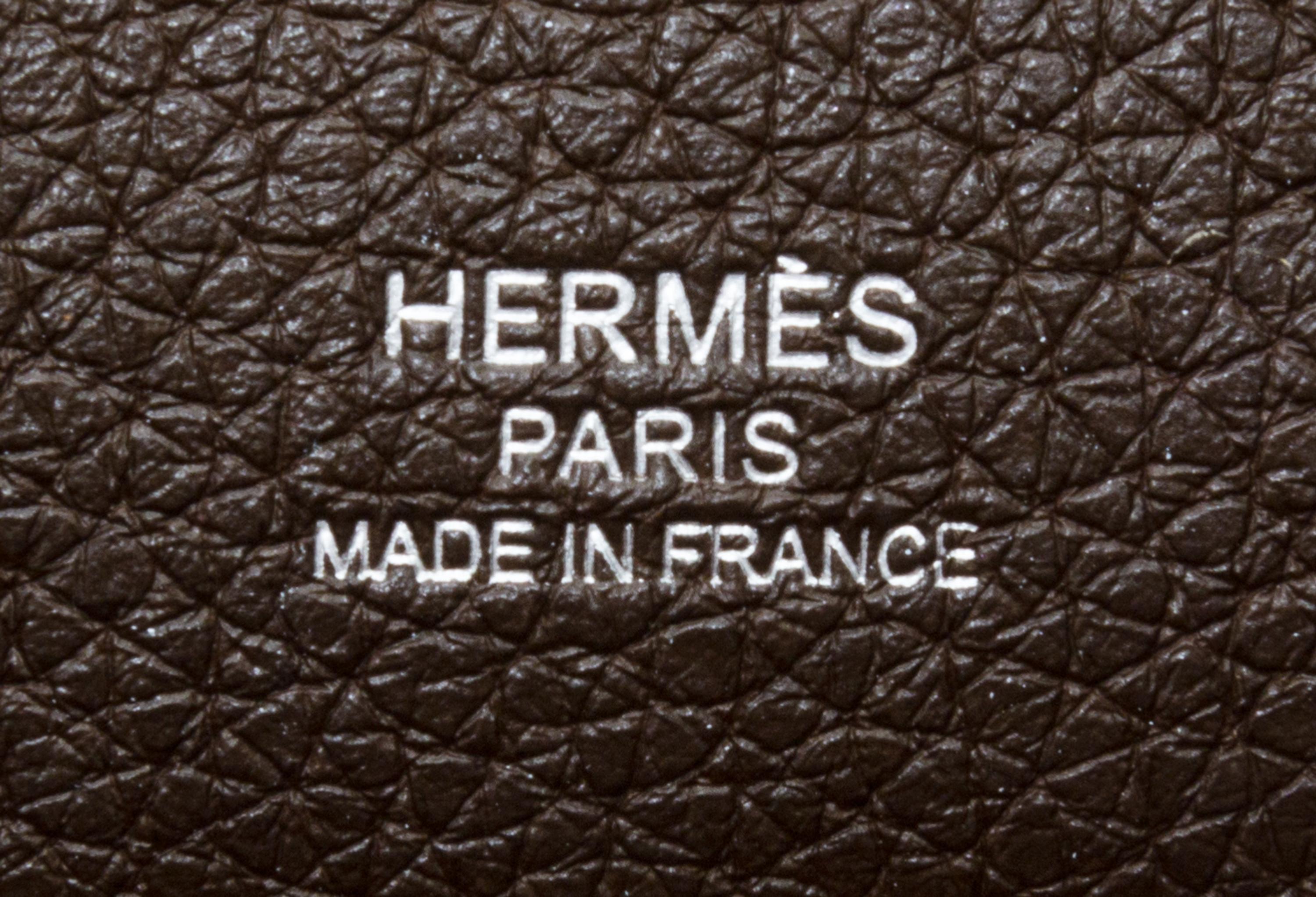 An Hermes Noisette Good News PM Handbag, 11" x 10" x 5".