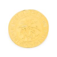 AFTER PABLO PICASSO, HIGH KARAT GOLD MEDALLION