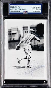 A Dizzy Dean Signed Autograph Photograph (PSA ENCAPSULATED)