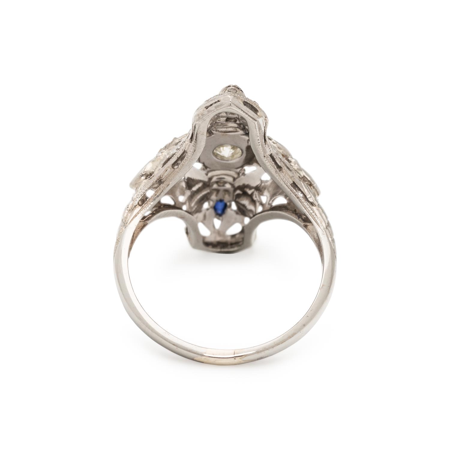 DIAMOND AND SAPPHIRE RING