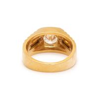 YELLOW GOLD AND DIAMOND RING