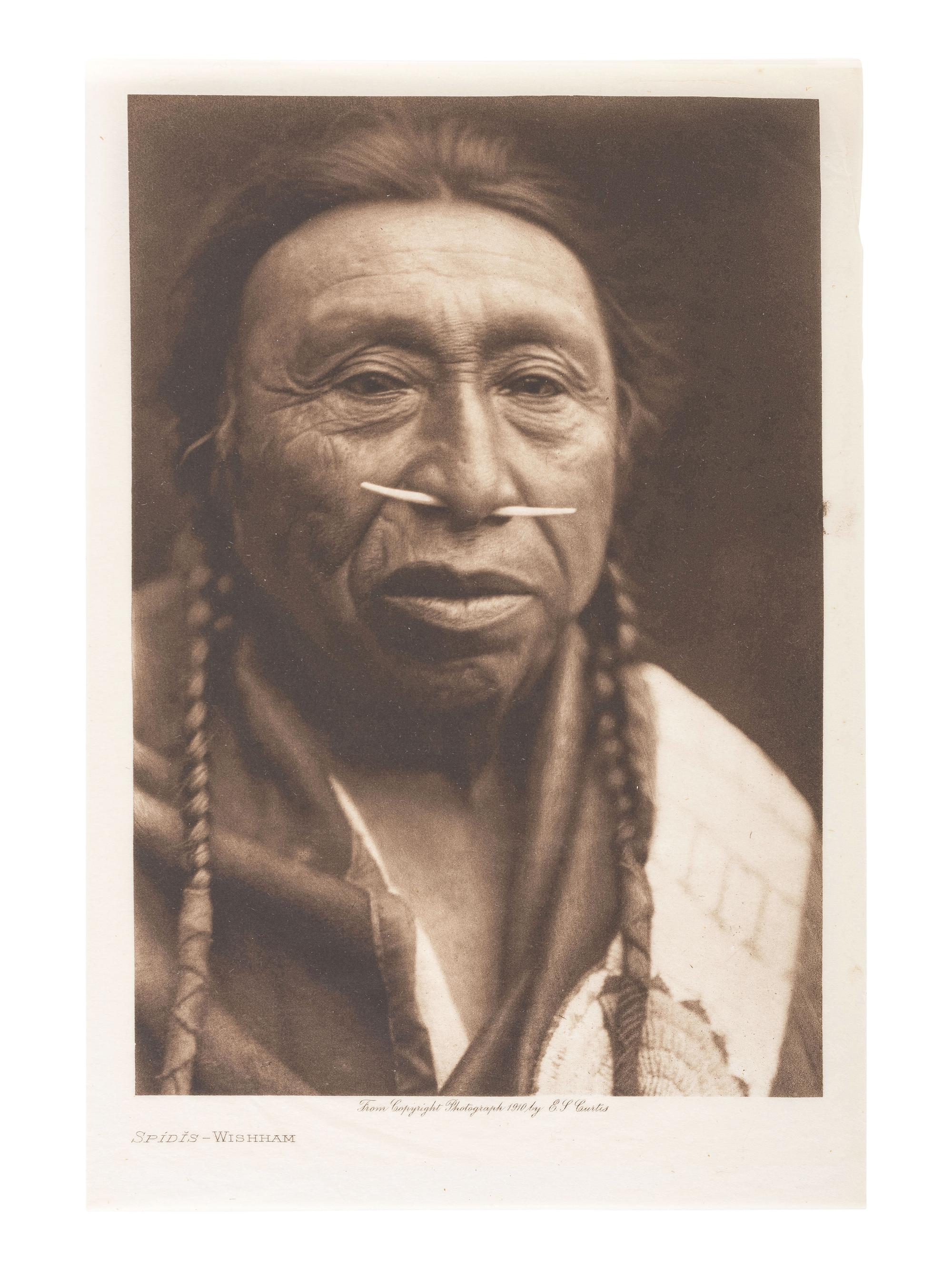 [NATIVE AMERICAN]. CURTIS, Edward (1868-1952), photographer. Spidis - Wishham. On Japanese tissue. [ With :] 2 silver gelatin photographs attributed to Roland Reed.