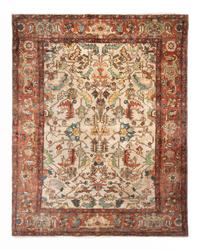 A Serapi Design Wool Rug