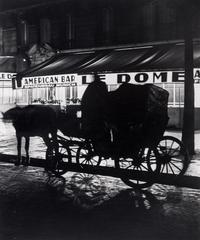 Brassaï (1899-1984) Un Fiacre devant Café du Dôme, Montparnasse, 1931-1932