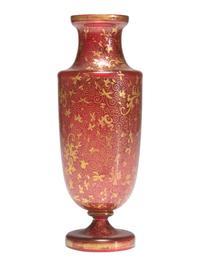 [Early Photography] Urn Featuring Photographic Portrait of a Young Woman