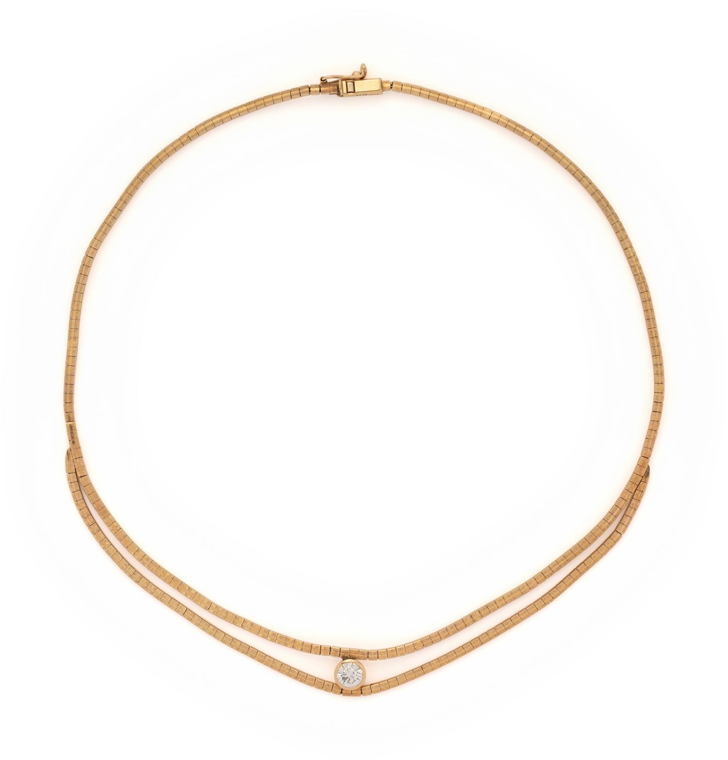 YELLOW GOLD AND DIAMOND NECKLACE