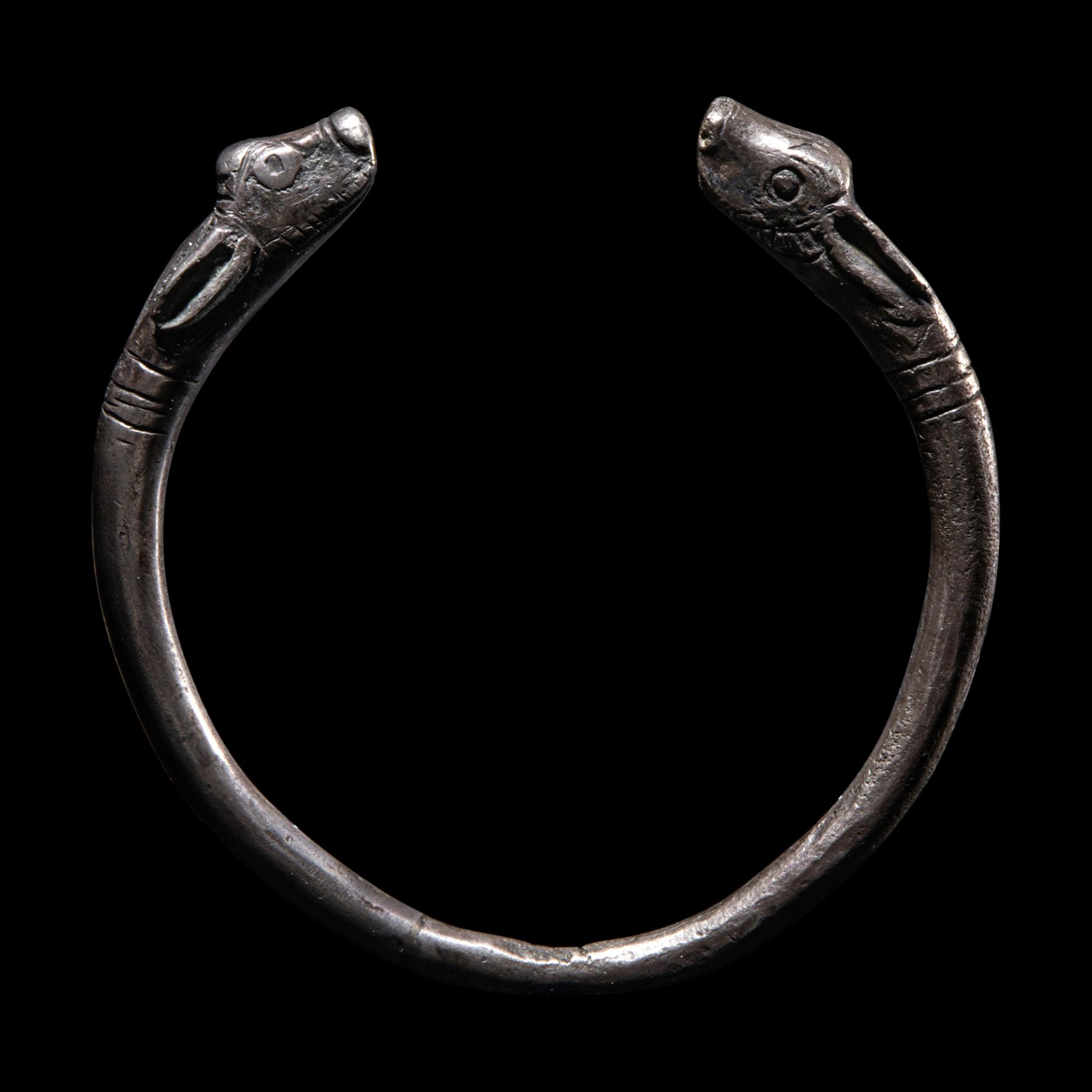 An Achaemenid Silver Bracelet