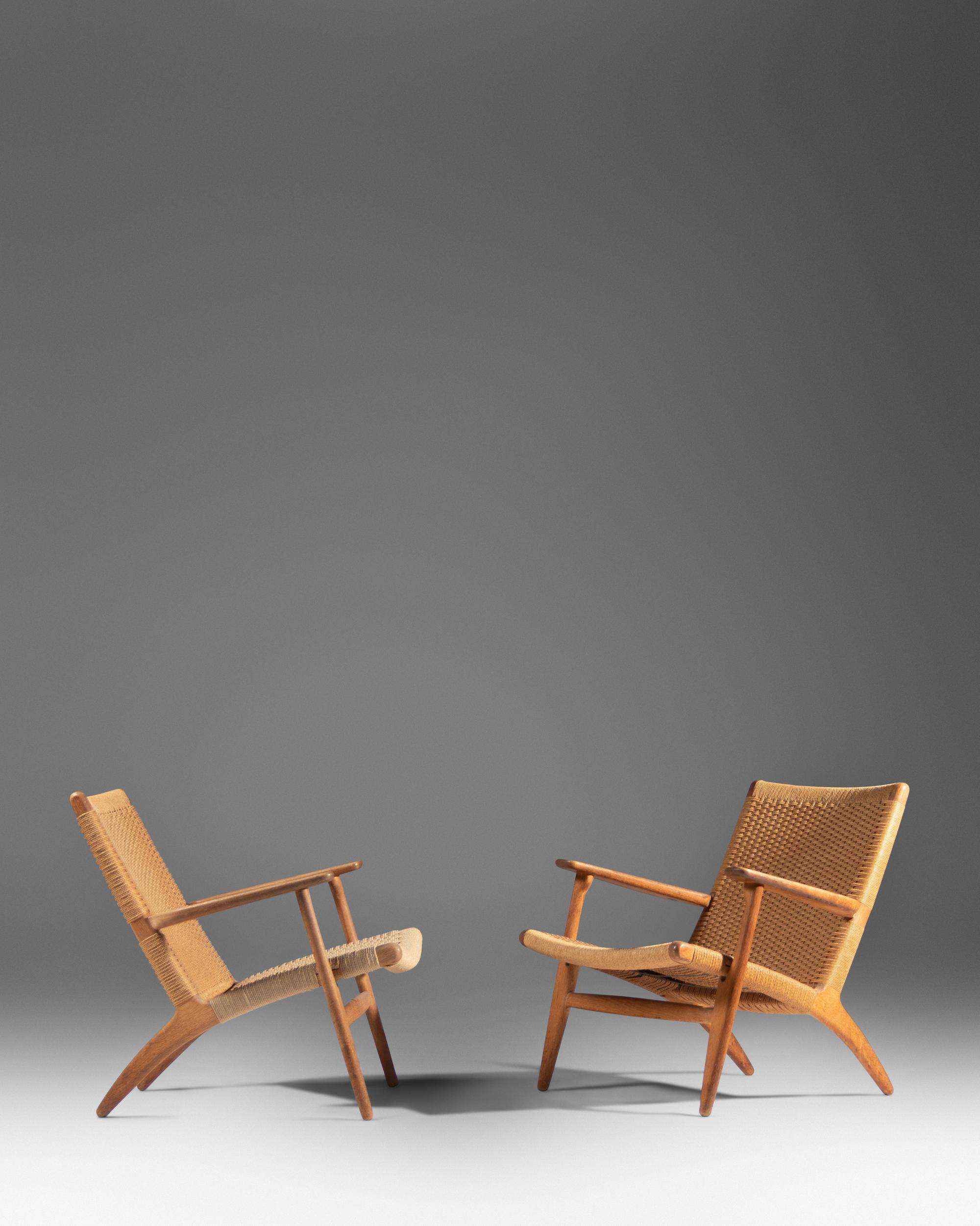A Pair of CH-25 Lounge Chairs, Carl Hansen & Son, Denmark