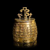 A Chinese Gilt Bronze Bell, Bianzhong, 20th Century — 近代 鎏金铜编钟