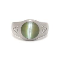 CAT'S EYE CHRYSOBERYL AND DIAMOND RING
