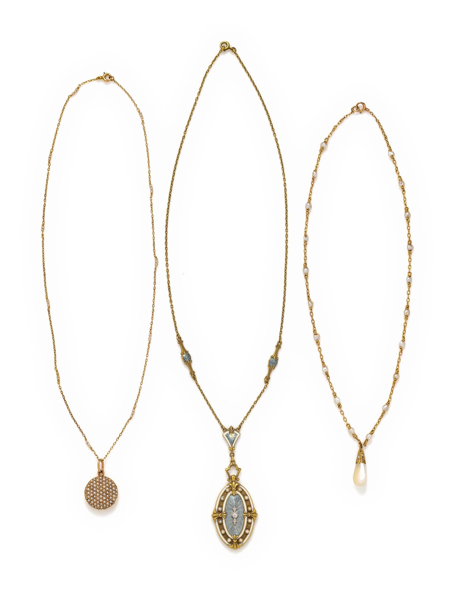 COLLECTION OF YELLOW GOLD AND SEED PEARL NECKLACES