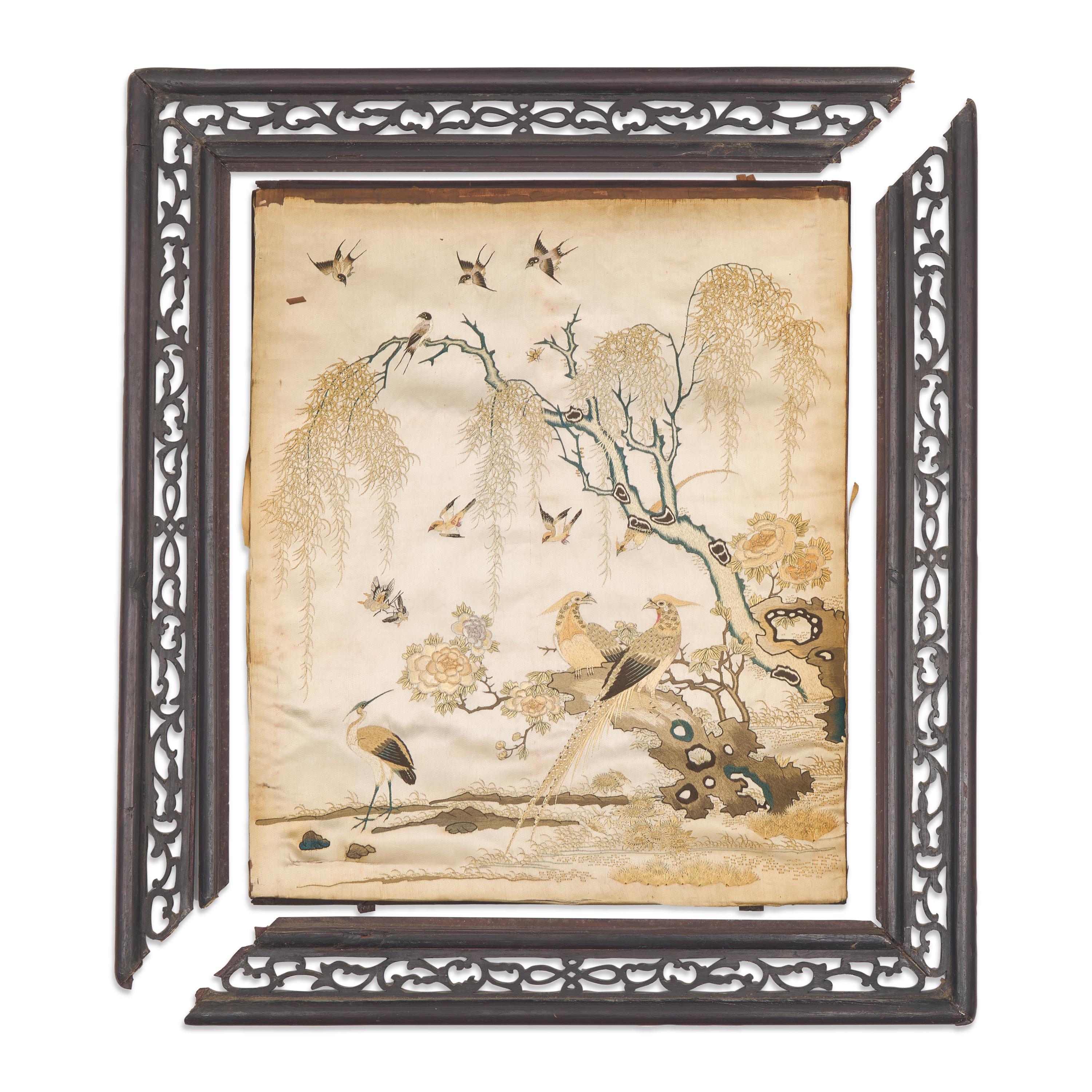 A Chinese Embroidered Silk Panel, Late Qing/Republic Period — 晚清/民國 粵綉花鳥圖挂屏