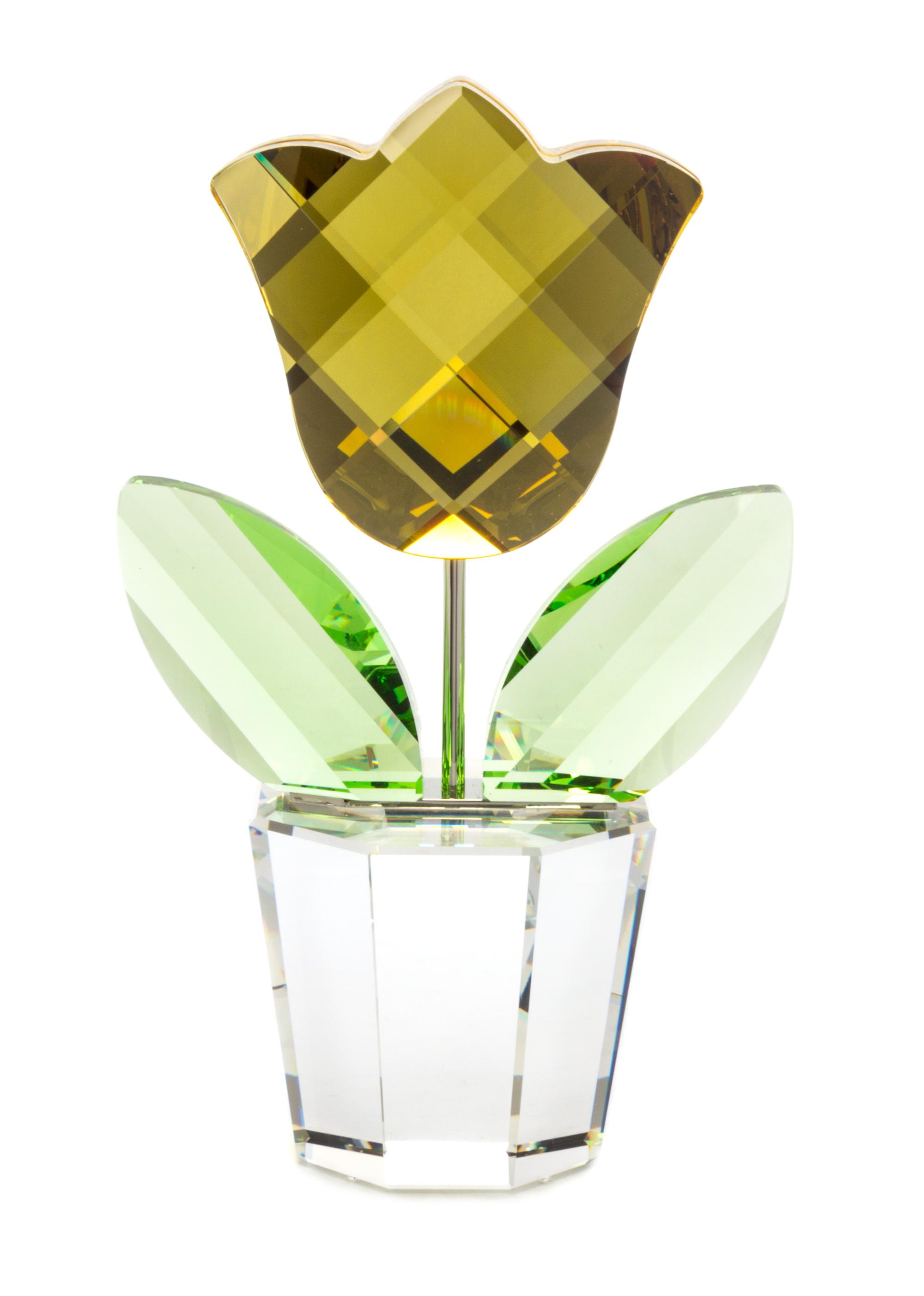 A Swarovski Model of a Tulip Height 7 3/4 inches.