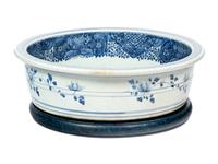 A Large Chinese Export Blue Canton Porcelain Basin