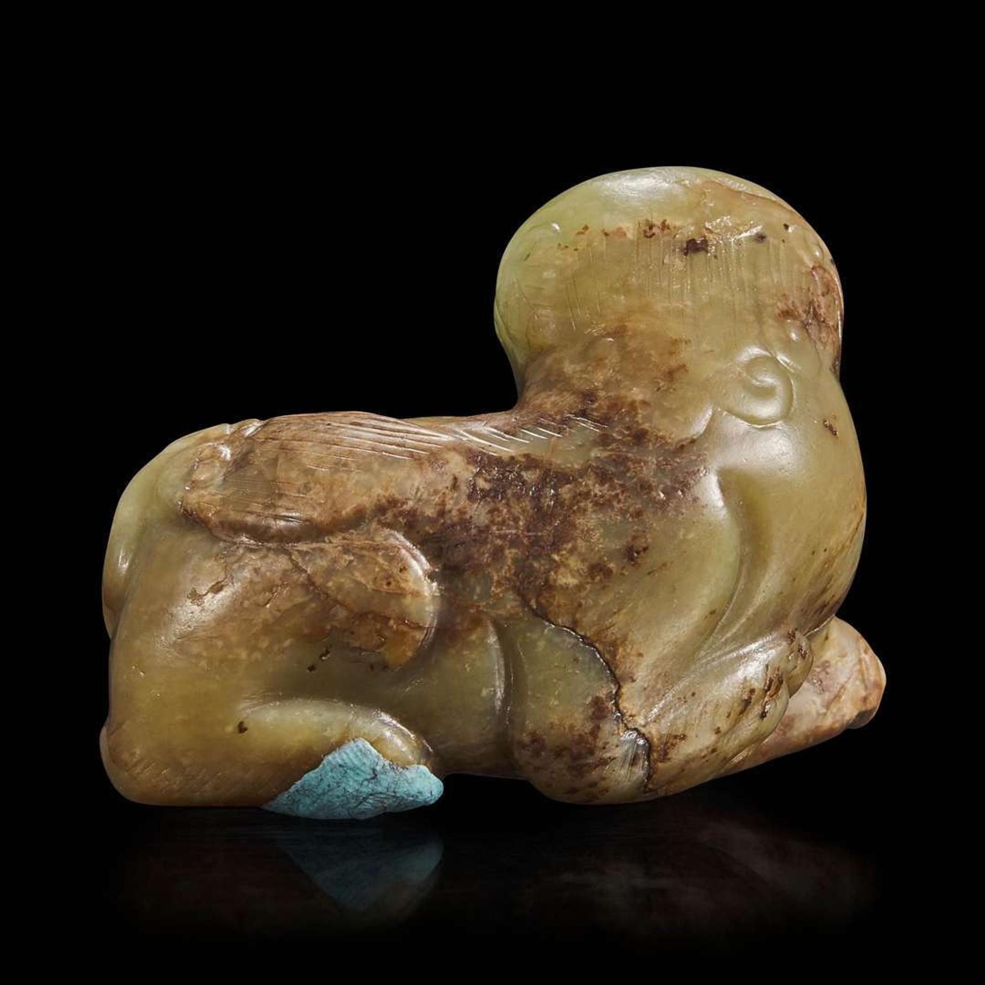 A Chinese jade carving of a mythological animal 瑞兽玉雕 Possibly Six Dynasties/Tang ???????