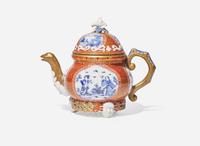 An unusual Japanese porcelain teapot, probably Hirado, Edo-Meiji period 日本茶壺一件 或平戶 江戶或明治