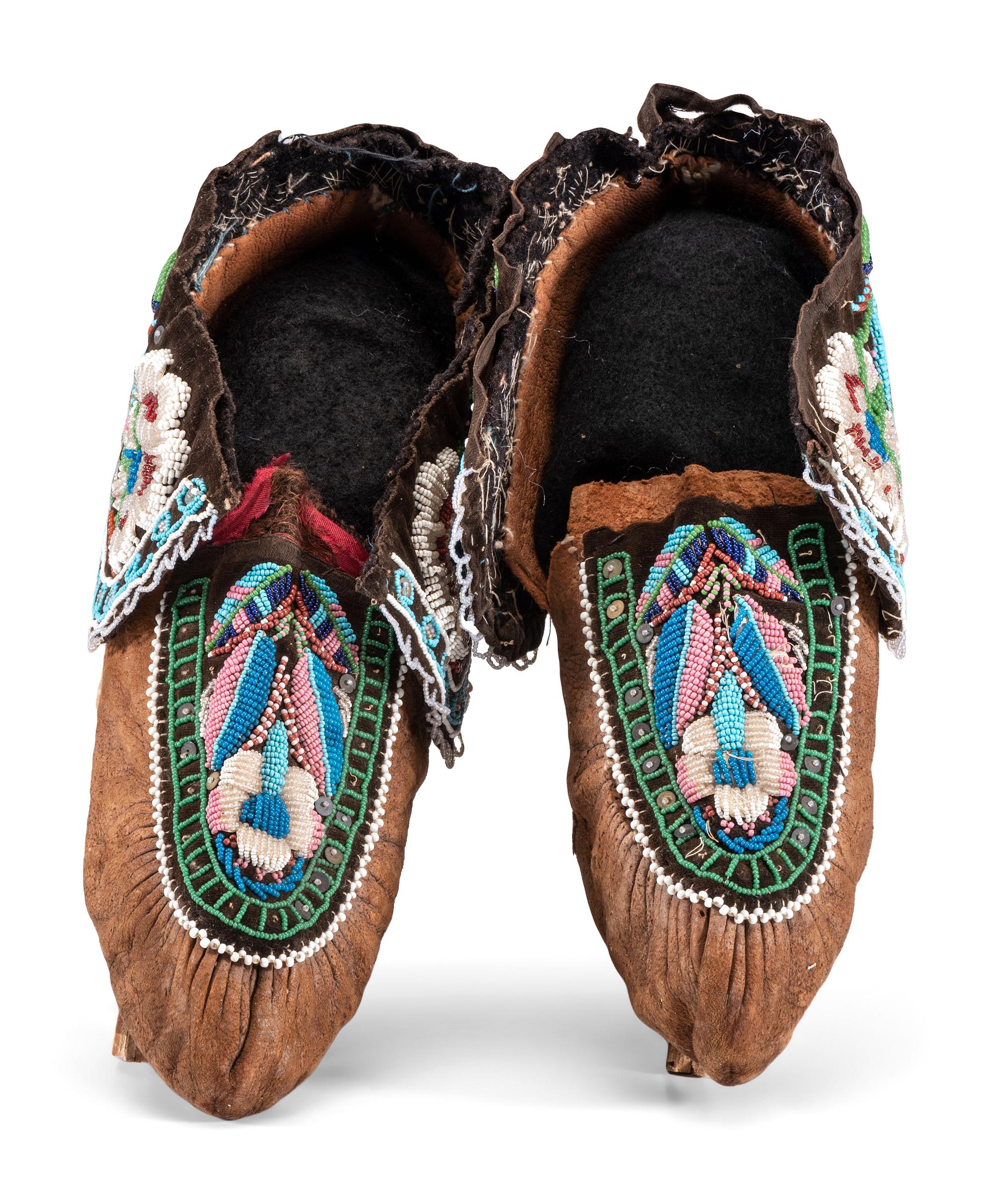 Haudenosaunee Beaded Hide Moccasins