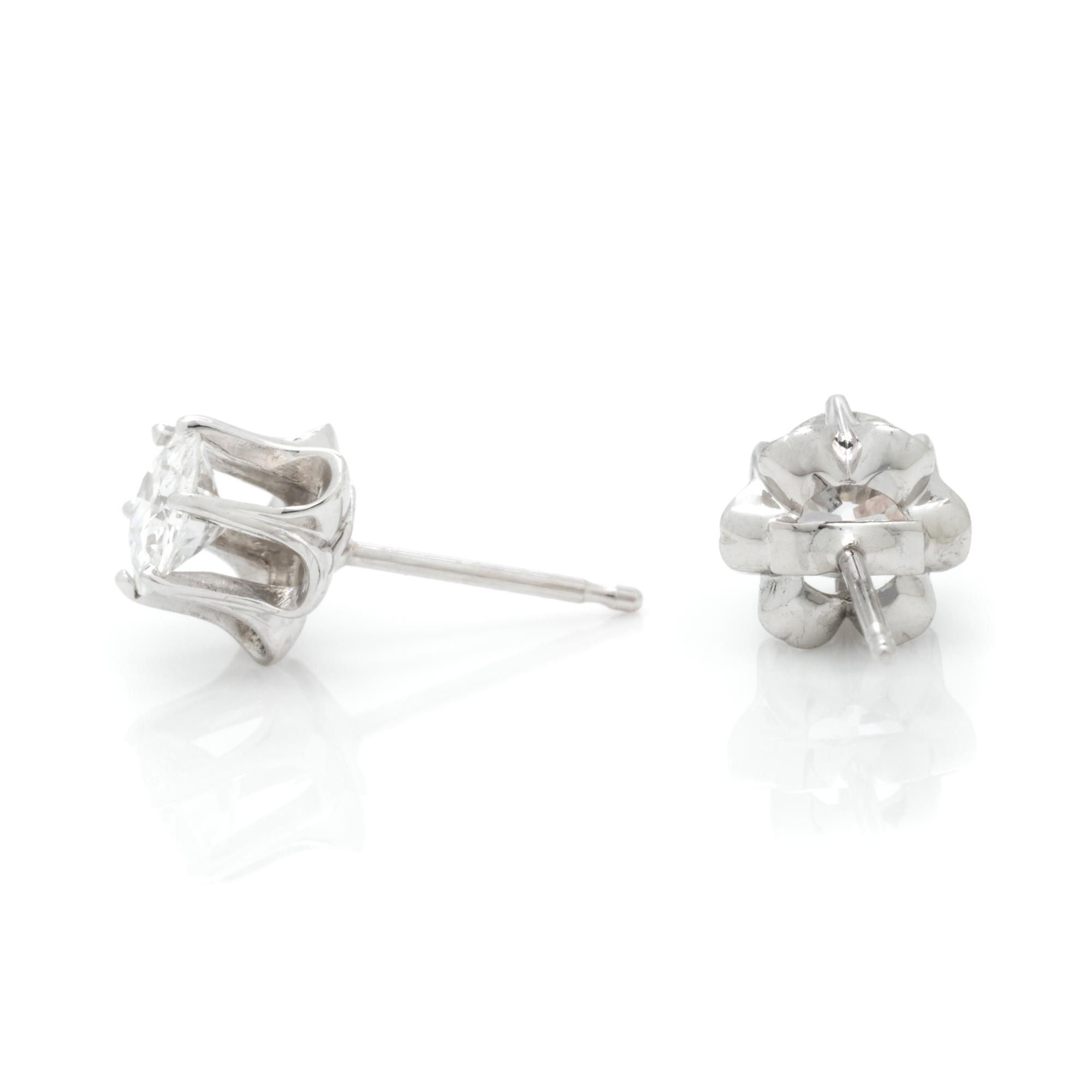 DIAMOND STUD EARRINGS