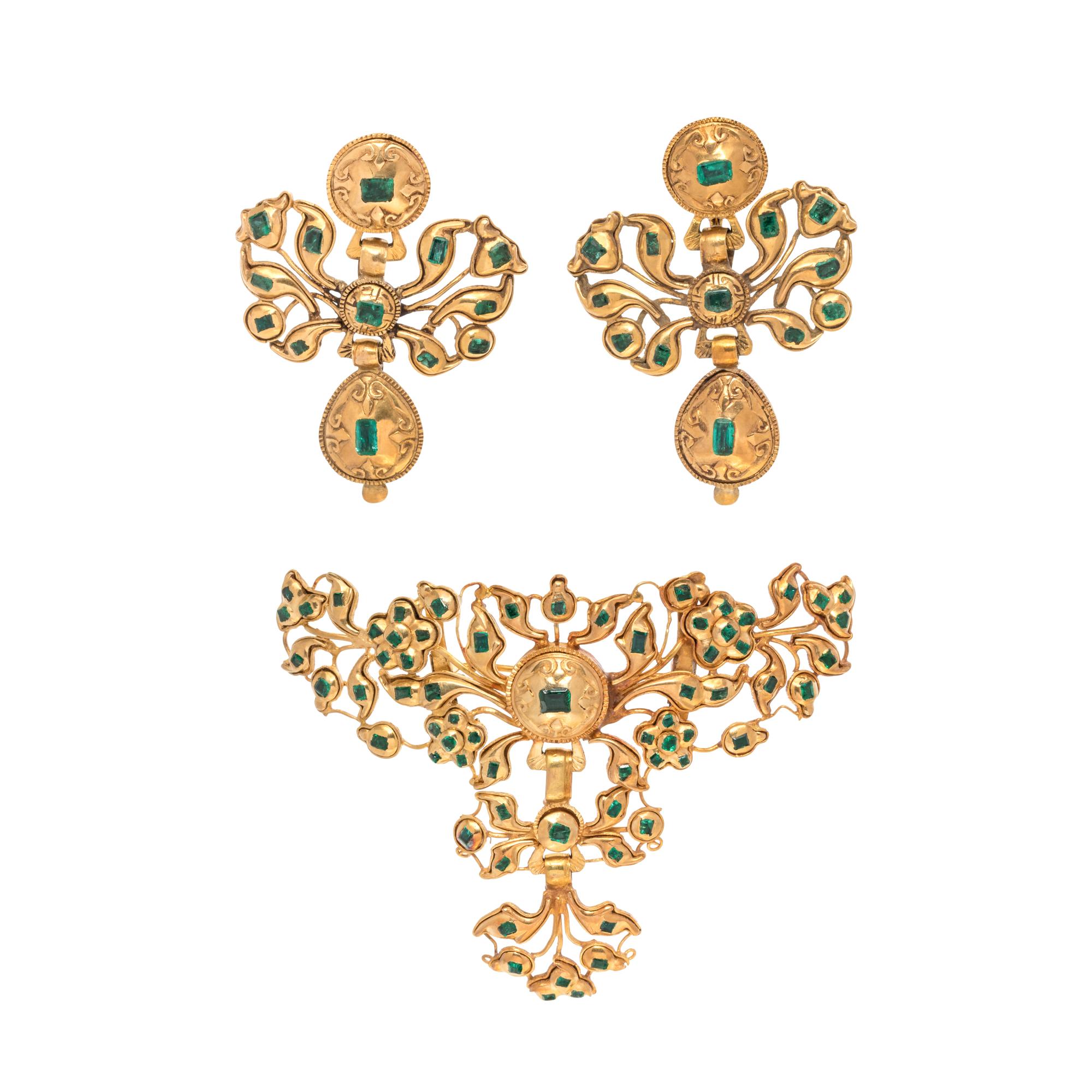 GEORGIAN, YELLOW GOLD AND EMERALD SET