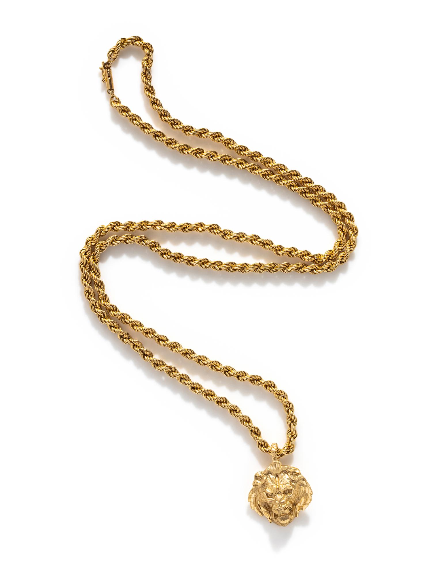 YELLOW GOLD LION NECKLACE
