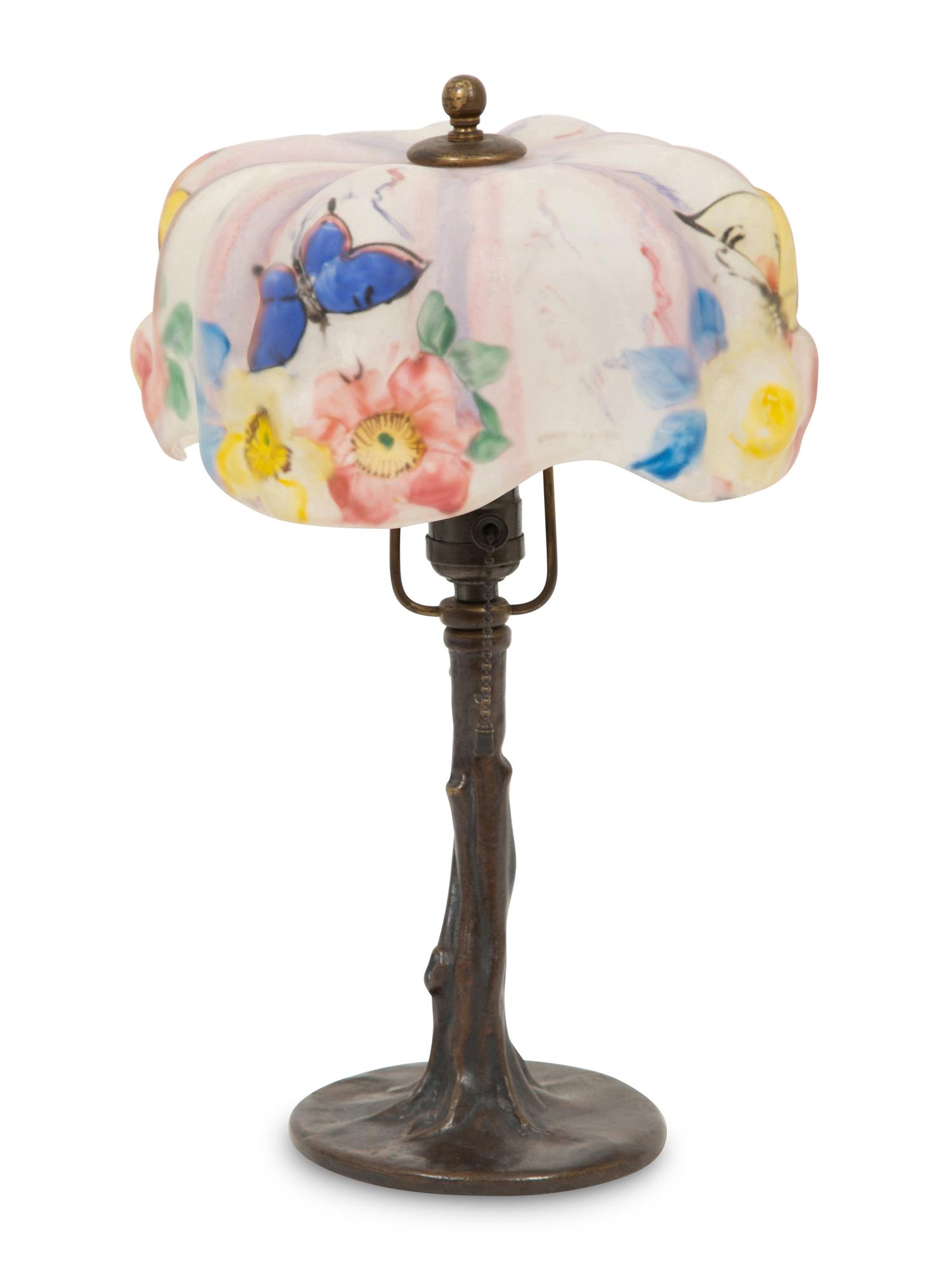 A Pairpoint Puffy Boudoir Lamp on Bronze Base