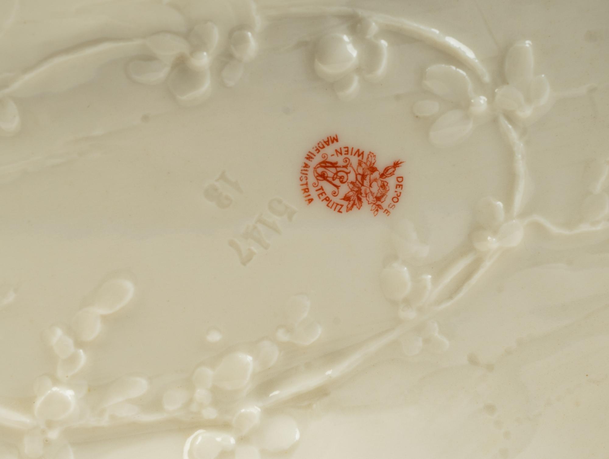 A Continental Porcelain Jardiniere — LATE 19TH/EARLY 20TH CENTURY