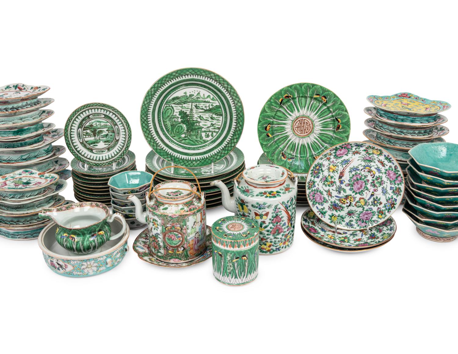72 Chinese Famille Rose Porcelain Wares