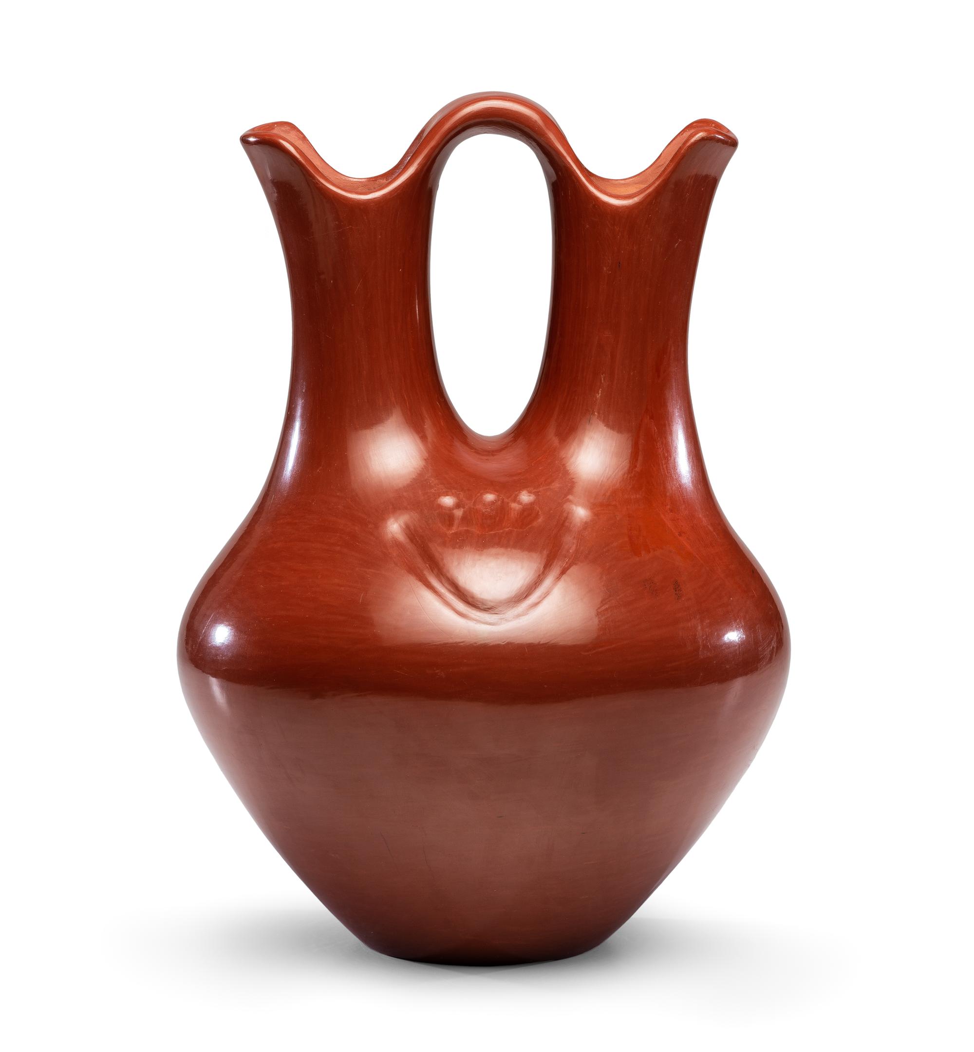 Redware Wedding Vase, with Bear Paw Lot is located and will ship from Cincinnati, Ohio.