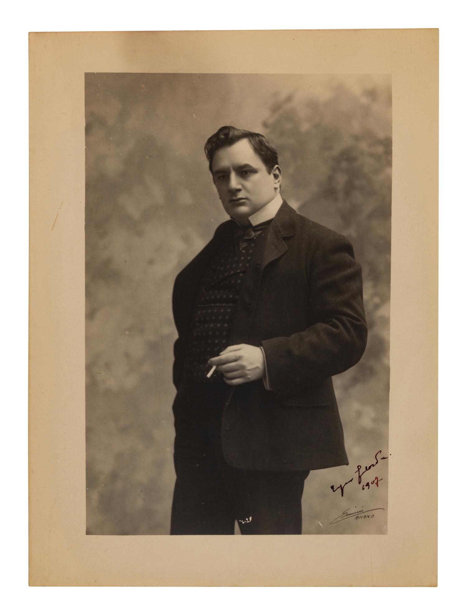 GIRALDONI, Eugenio (1871-1924). Black and white photographic portrait, signed (“Eugenio Giraldoni”), Milan, 1907.