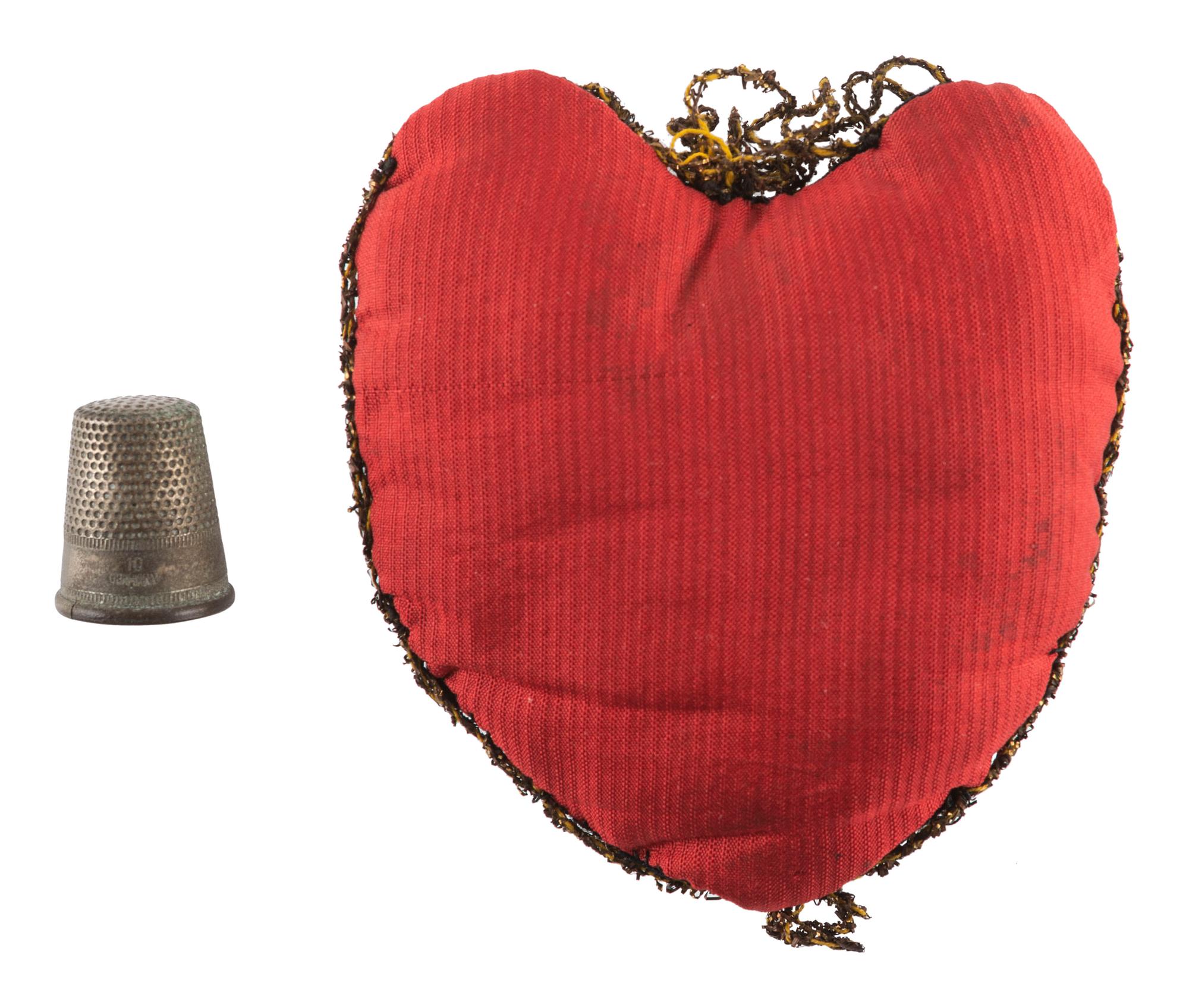 [LINCOLN, Mary Todd (1818-1882)]. A group of 3 items descended directly in the family of Robert Todd Lincoln Beckwith, last male descendent of Abraham Lincoln, including a silver thimble attributed to Mary Todd Lincoln.
