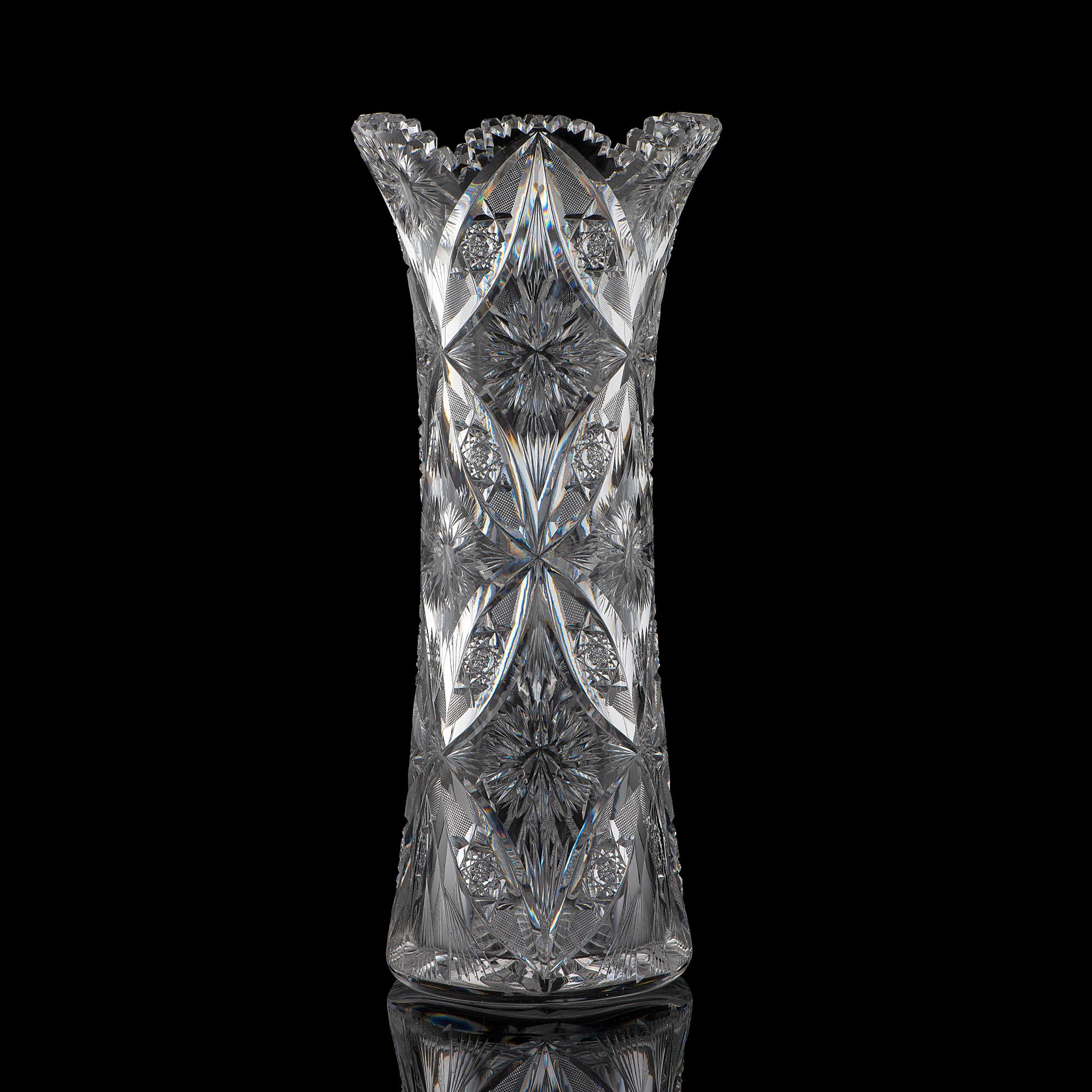 A Dorflinger Brilliant Period Cut Glass Vase