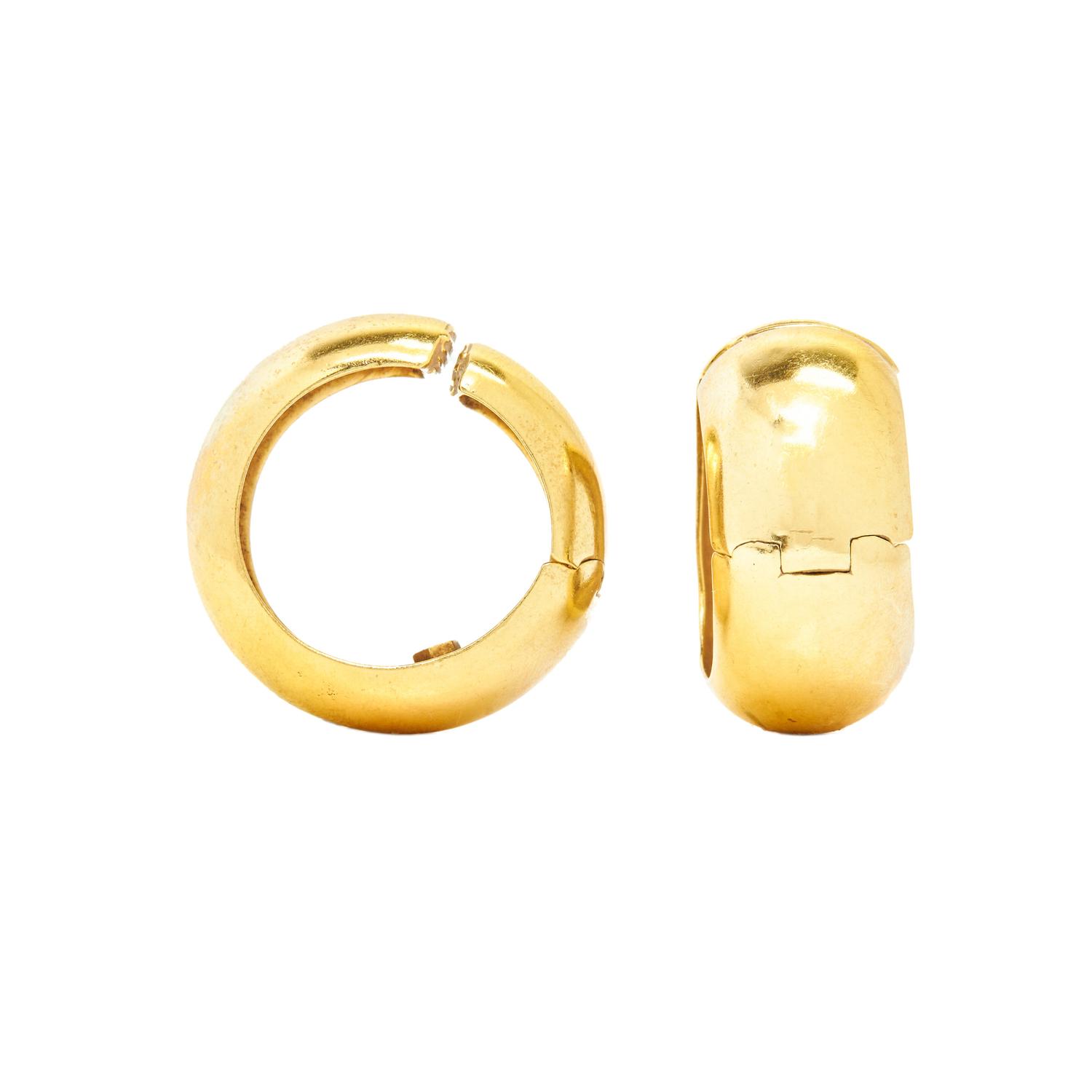 SPRITZER & FUHRMANN, YELLOW GOLD HOOP CLIP EARRINGS