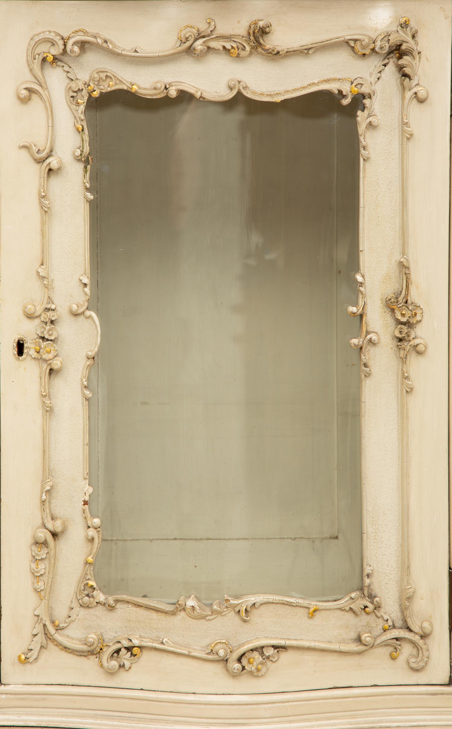 An Italian Rococo Style Gray Painted and Parcel Gilt Vitrine Table — 19th/20th Century
