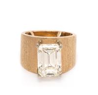 A Yellow Gold and Diamond Ring,