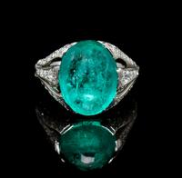 An Art Deco Platinum, Emerald and Diamond Ring, 8.30 dwts.