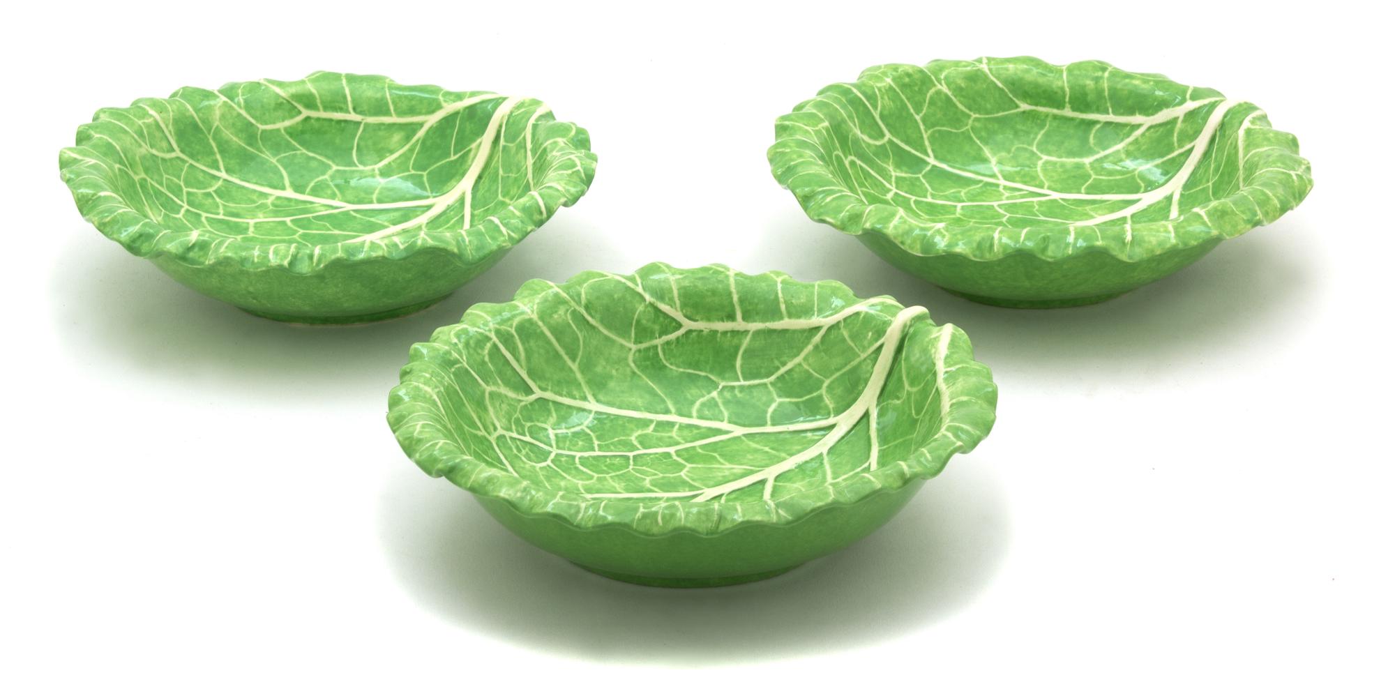 Sixteen Dodie Thayer Lettuce Ware Soup Bowls Diameter 8 inches. — 20TH CENTURY
