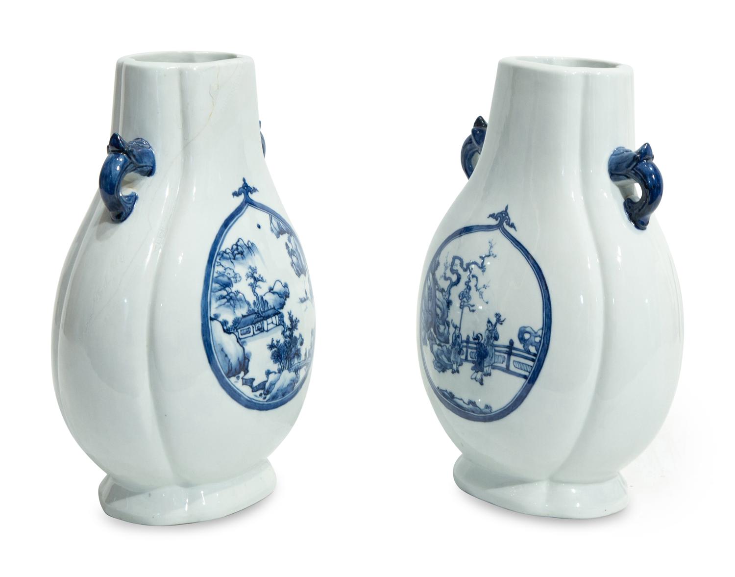 A Pair of Chinese Export Porcelain Vases